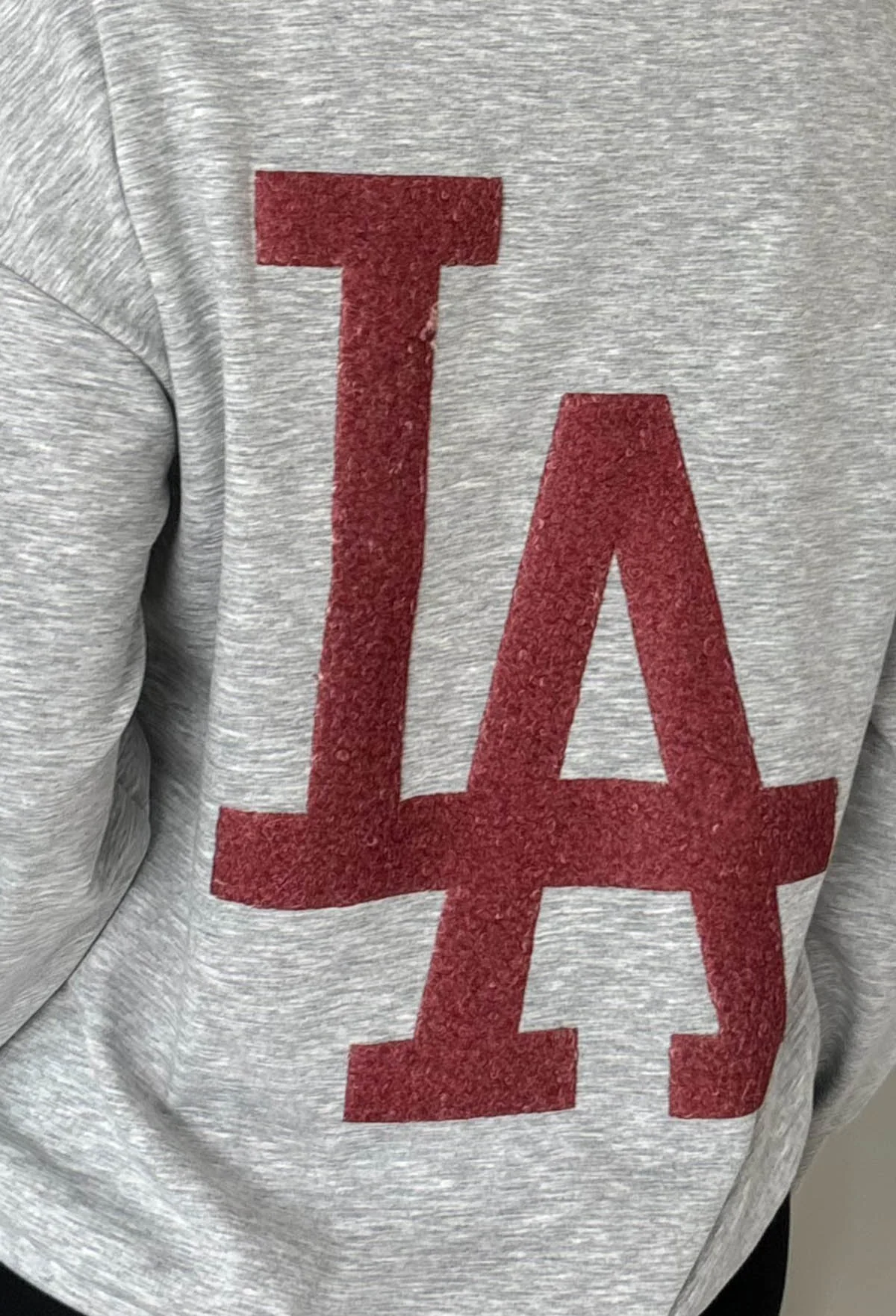 City Comforts Grey LA Sweatshirt - Image 6
