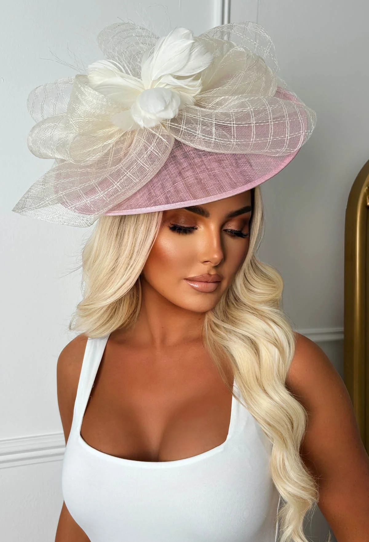 Cosmo Chic Light Pink Floral Bow Detail Fascinator - Image 2