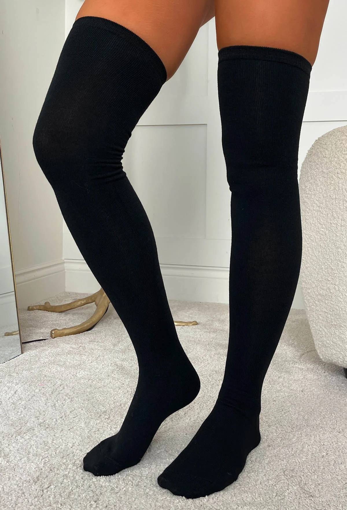 Cosy Chic Black Knee High Socks - Image 3