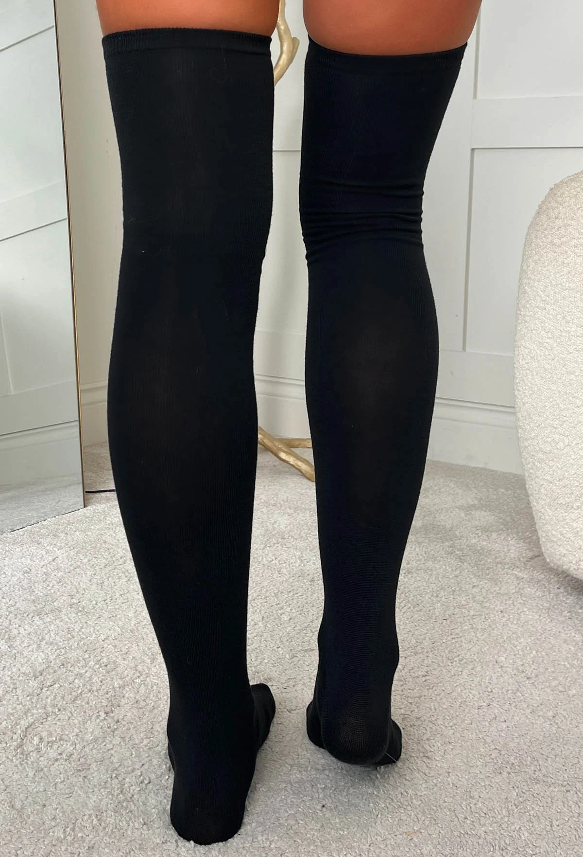 Cosy Chic Black Knee High Socks - Image 4