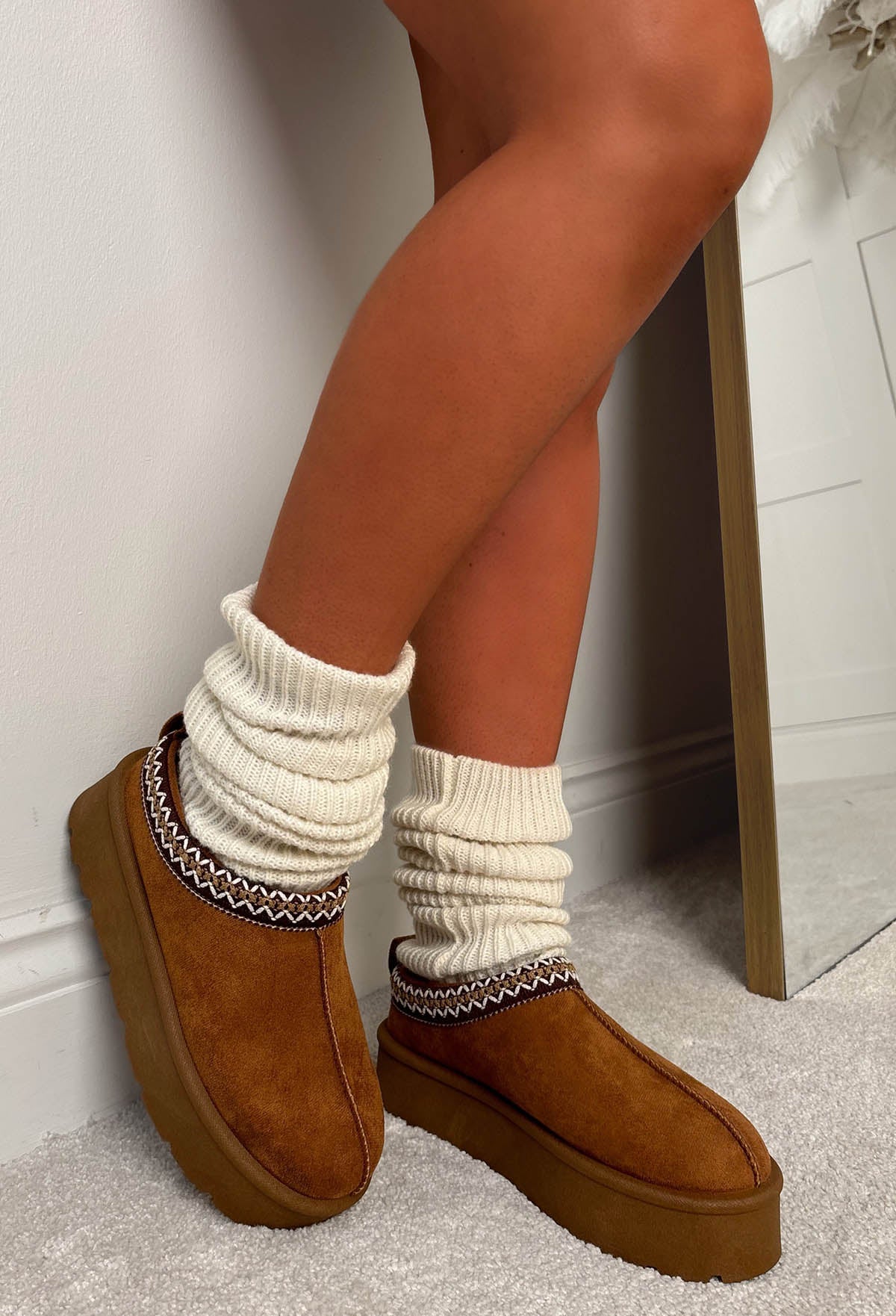Cosy Luxury Tan Aztec Trim Faux Fur Lined Platform Boots - Image 3