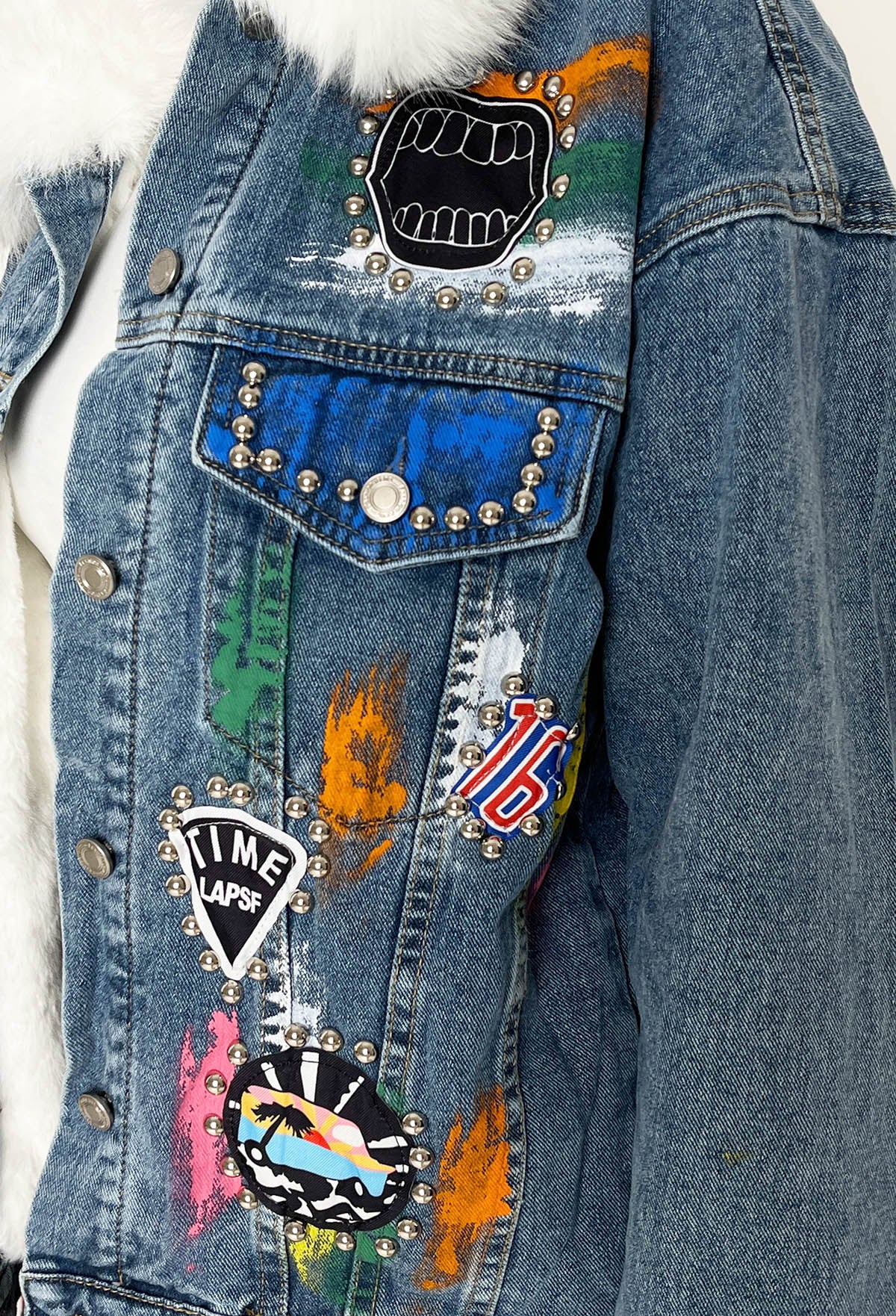 Cosy Up Mid Wash Embellished Denim Jacket Removable Borg Lining - Image 5