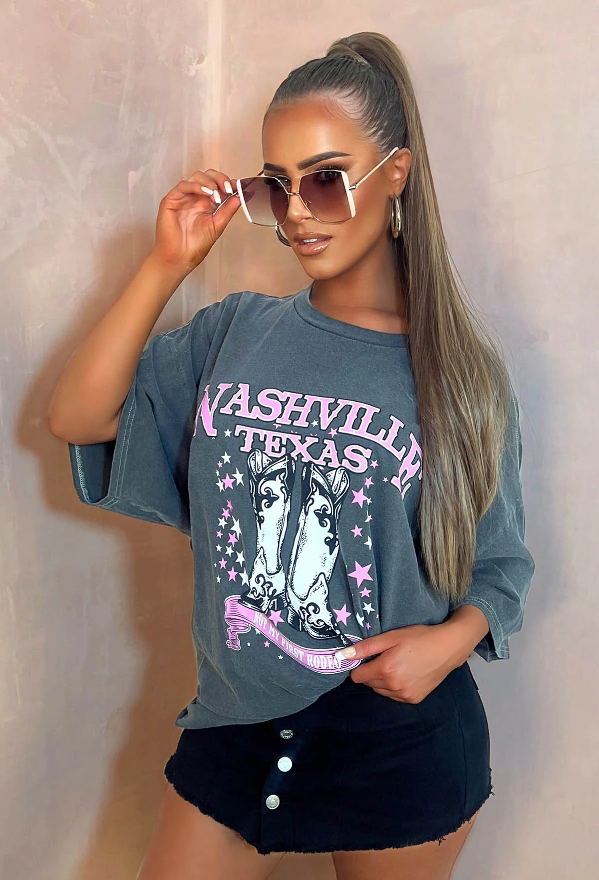 Cowgirl Chic Grey Nashville Texas Oversized T-Shirt - Image 3