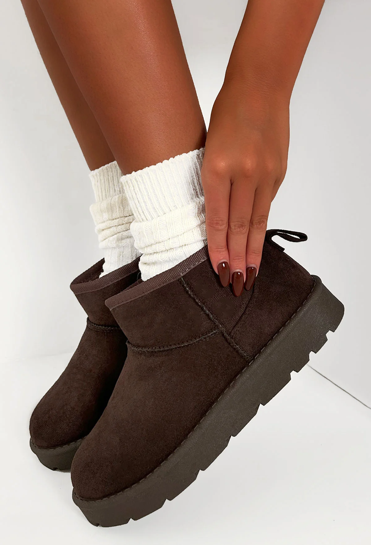 Cute Babe Chocolate Brown Faux Fur Lining Cosy Boots - Image 2