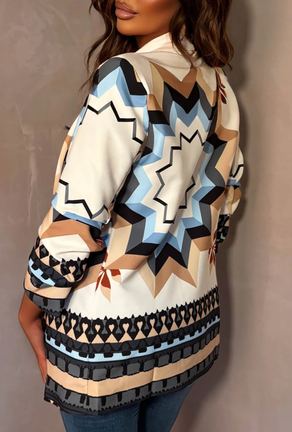 Divine Illusion Grey Shawl Neck Ruched Sleeve Print Blazer - Image 3