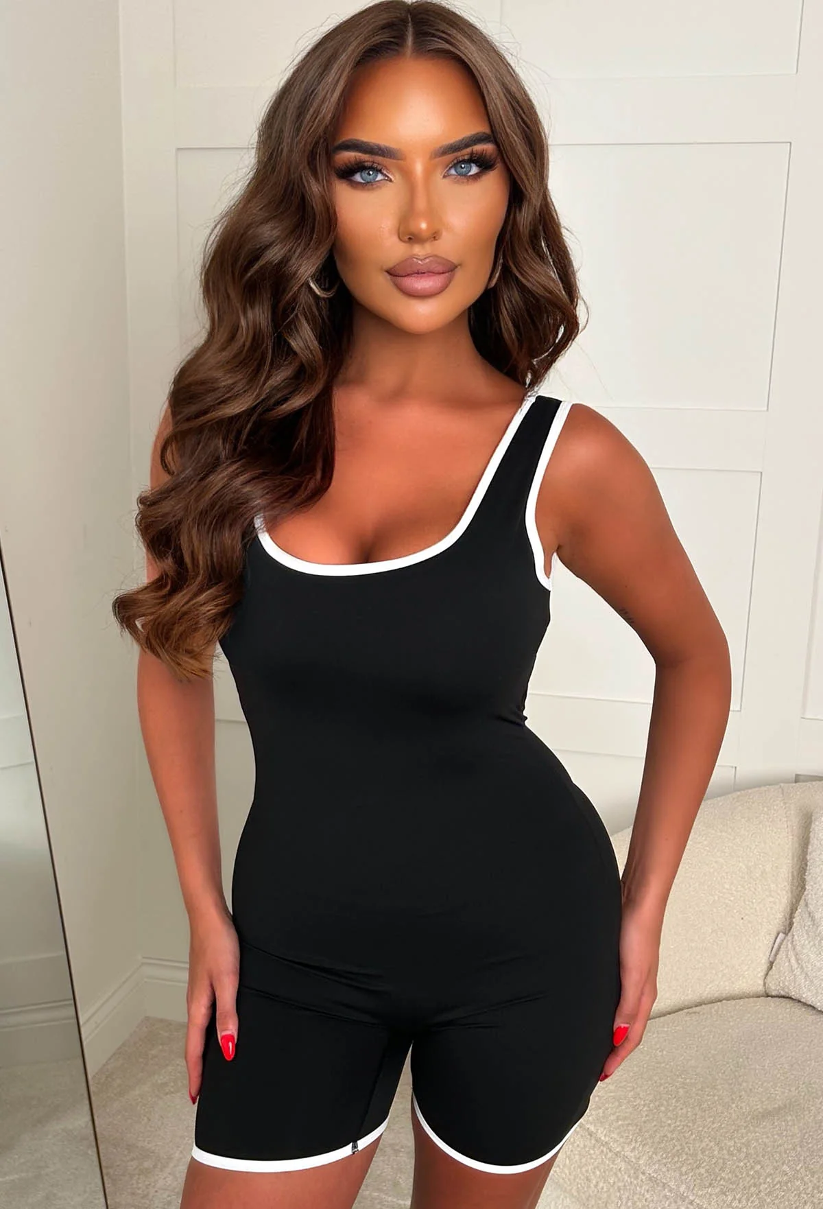 Effortless Style Black Contrast Edge Ruched Unitard - Image 2