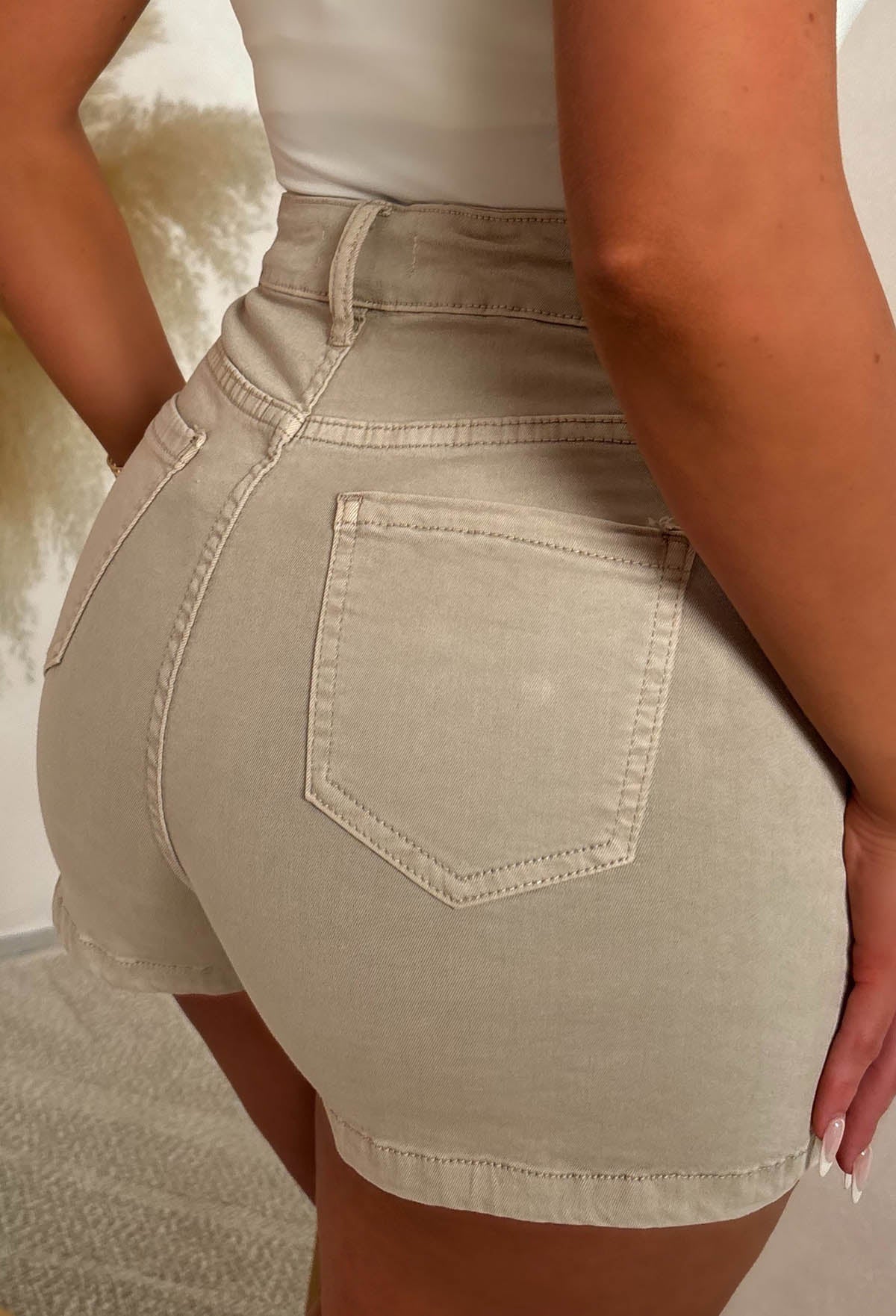 Everyday Glow Up Beige Stretch Cargo Skort - Image 4