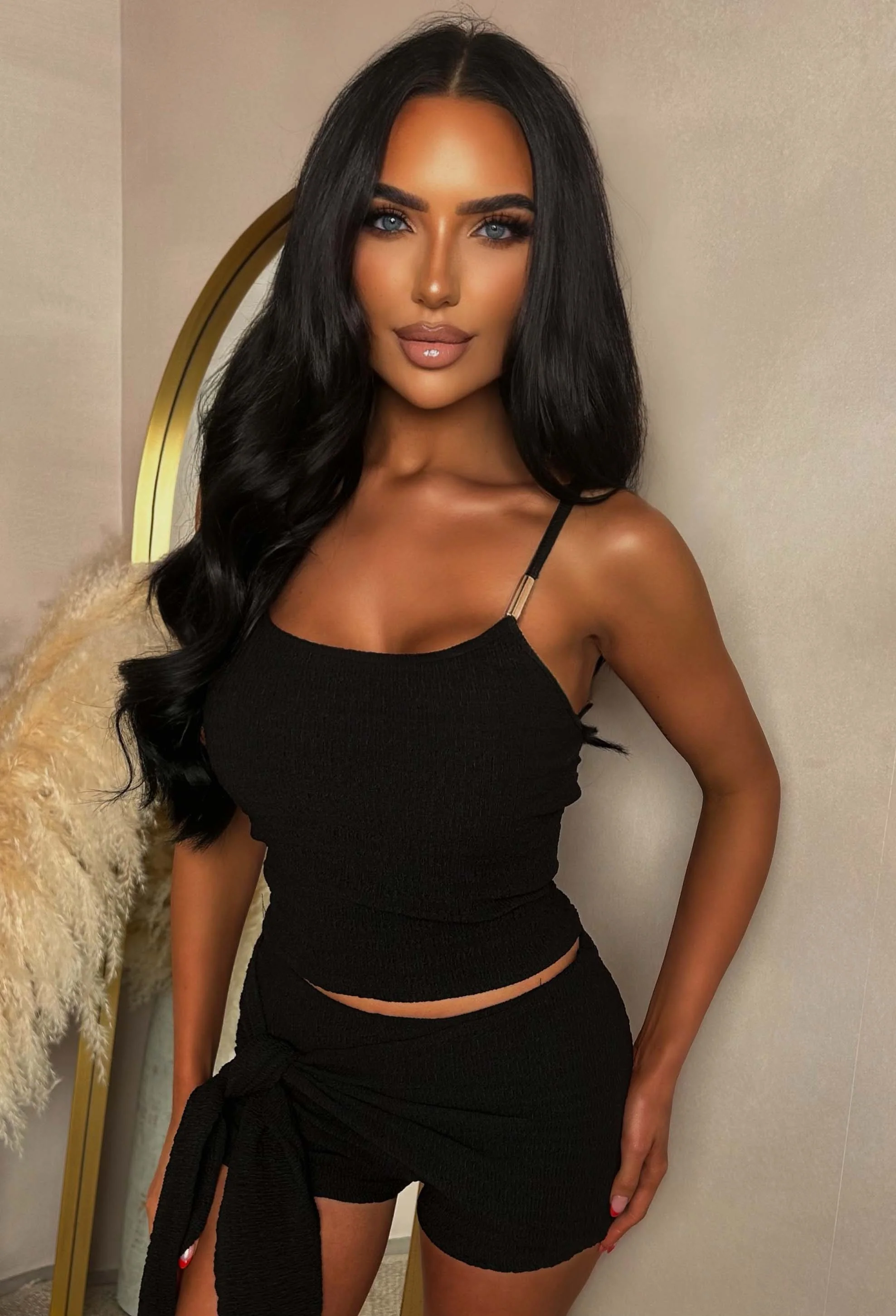 Everyday Sunshine Black Crinkle Top & Short Co-ord Set - Image 4