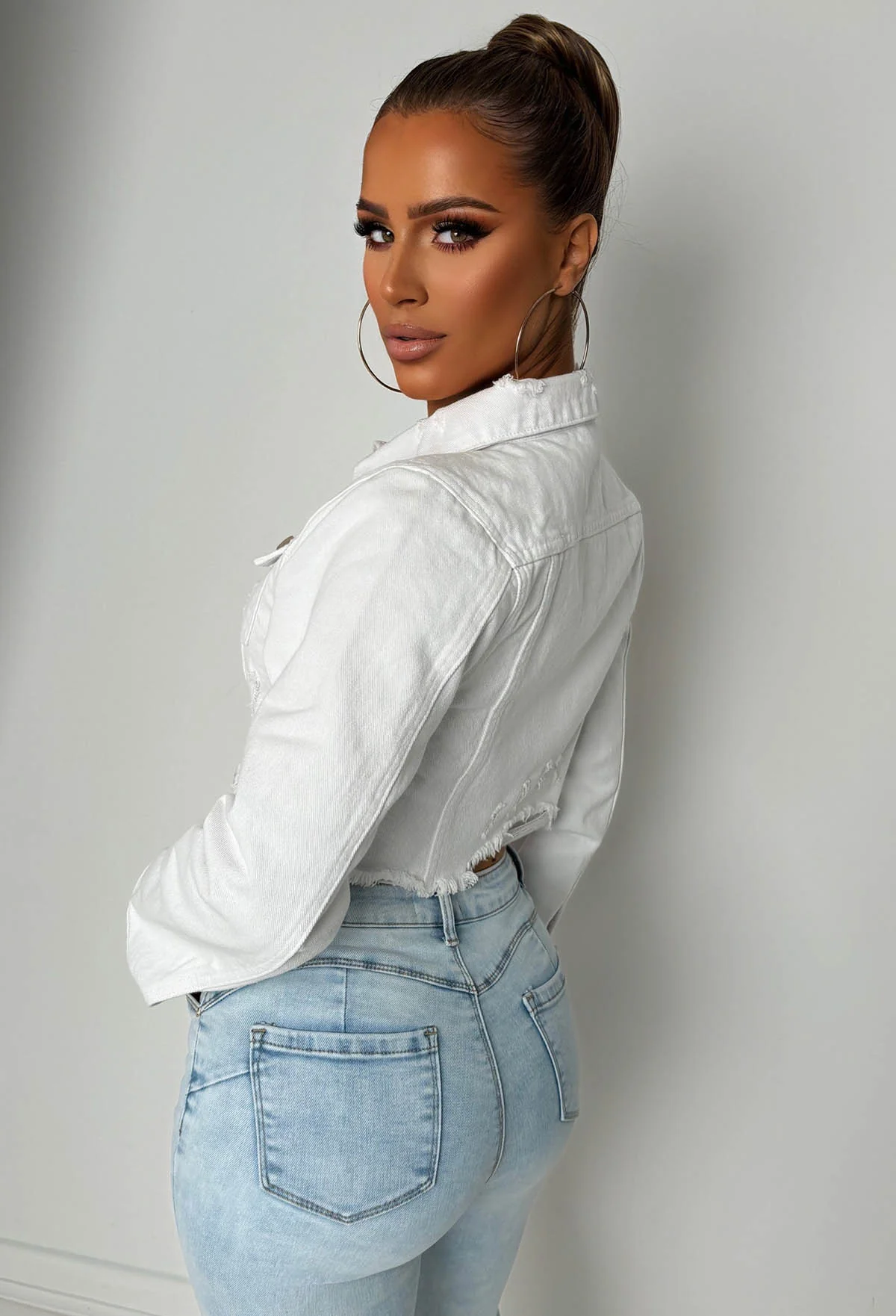 Frayed To See You White Frayed Cropped Denim Jacket - Image 2