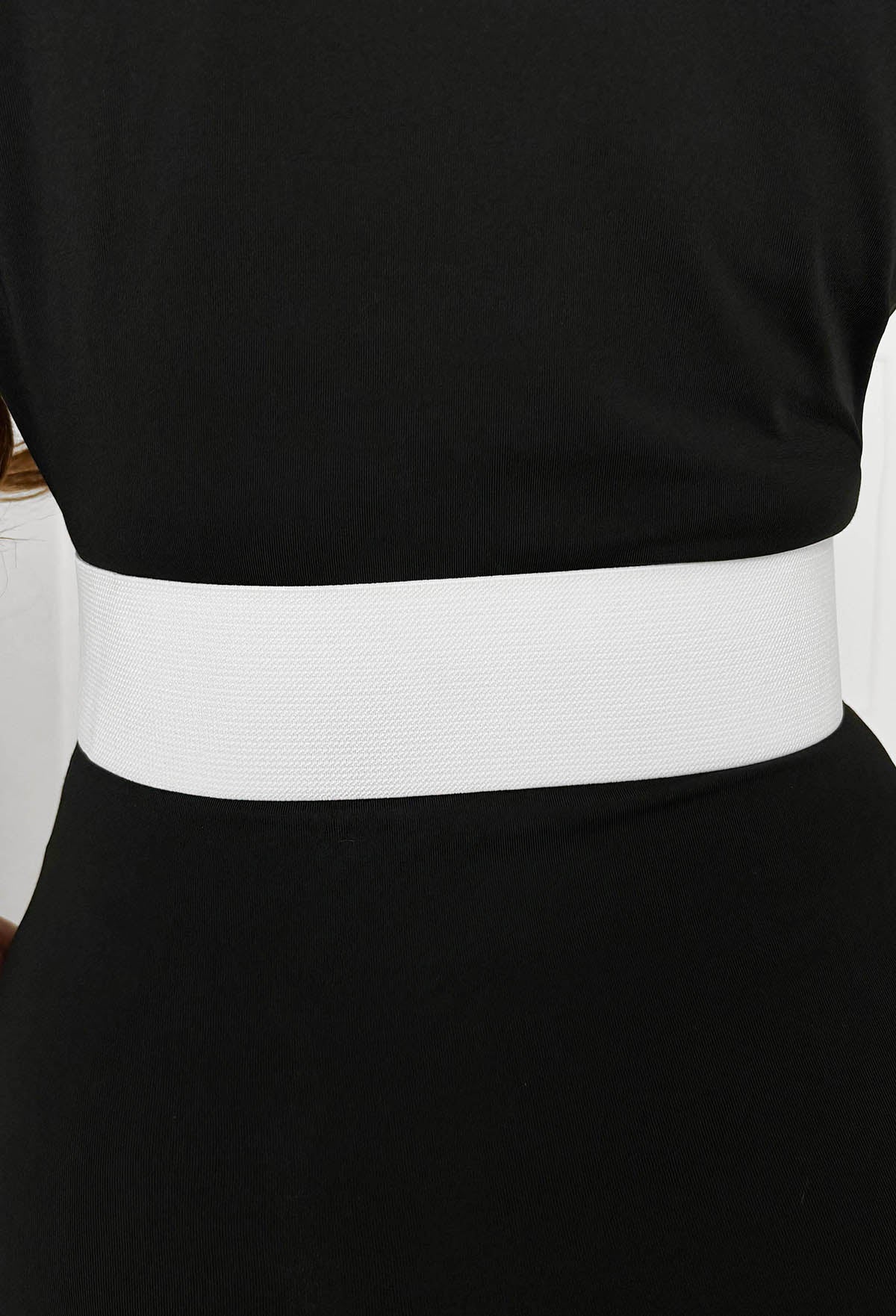 Glamorous Life White Gold Buckle Elasticated Belt - Image 2