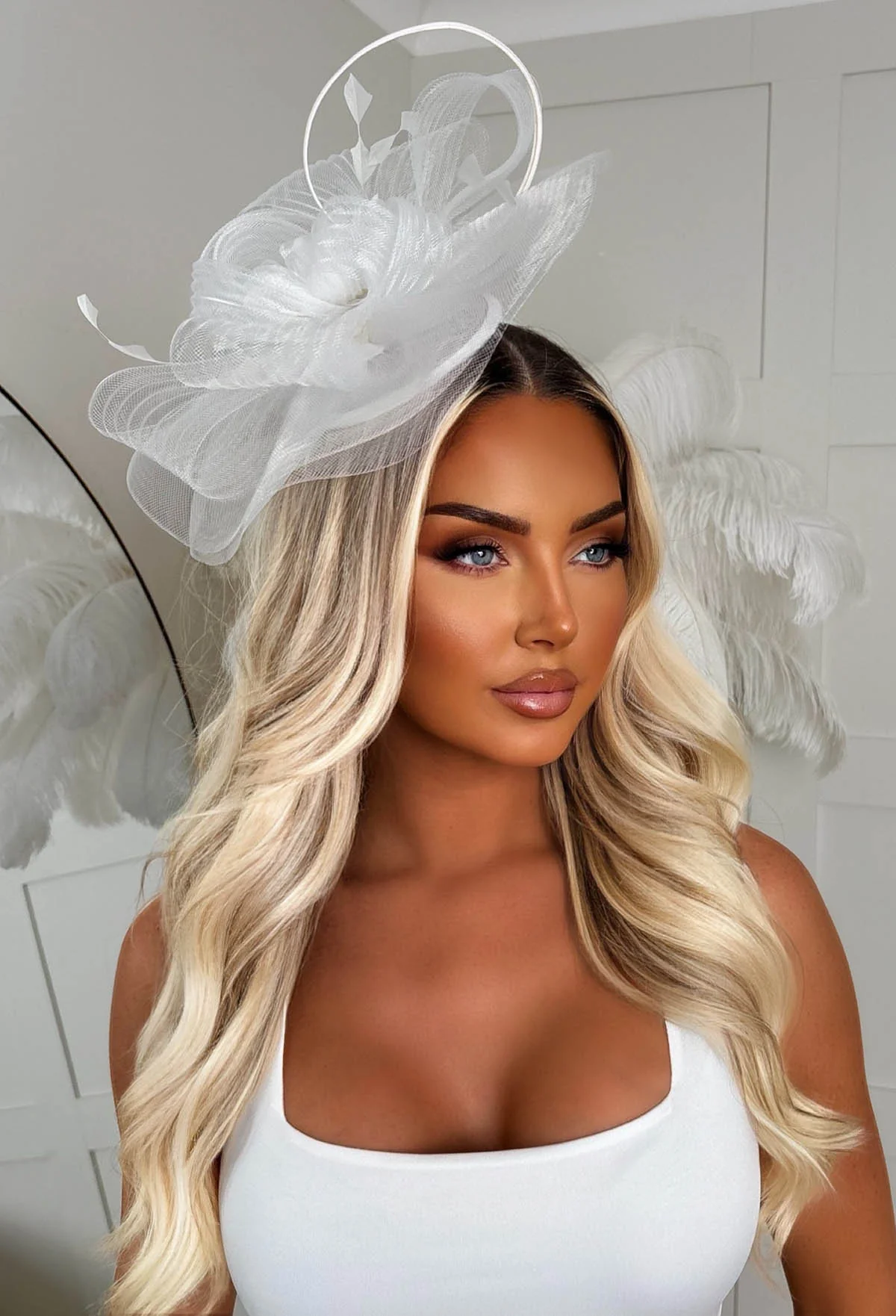 Glamour Forever White Mesh Veil Fascinator - Image 2