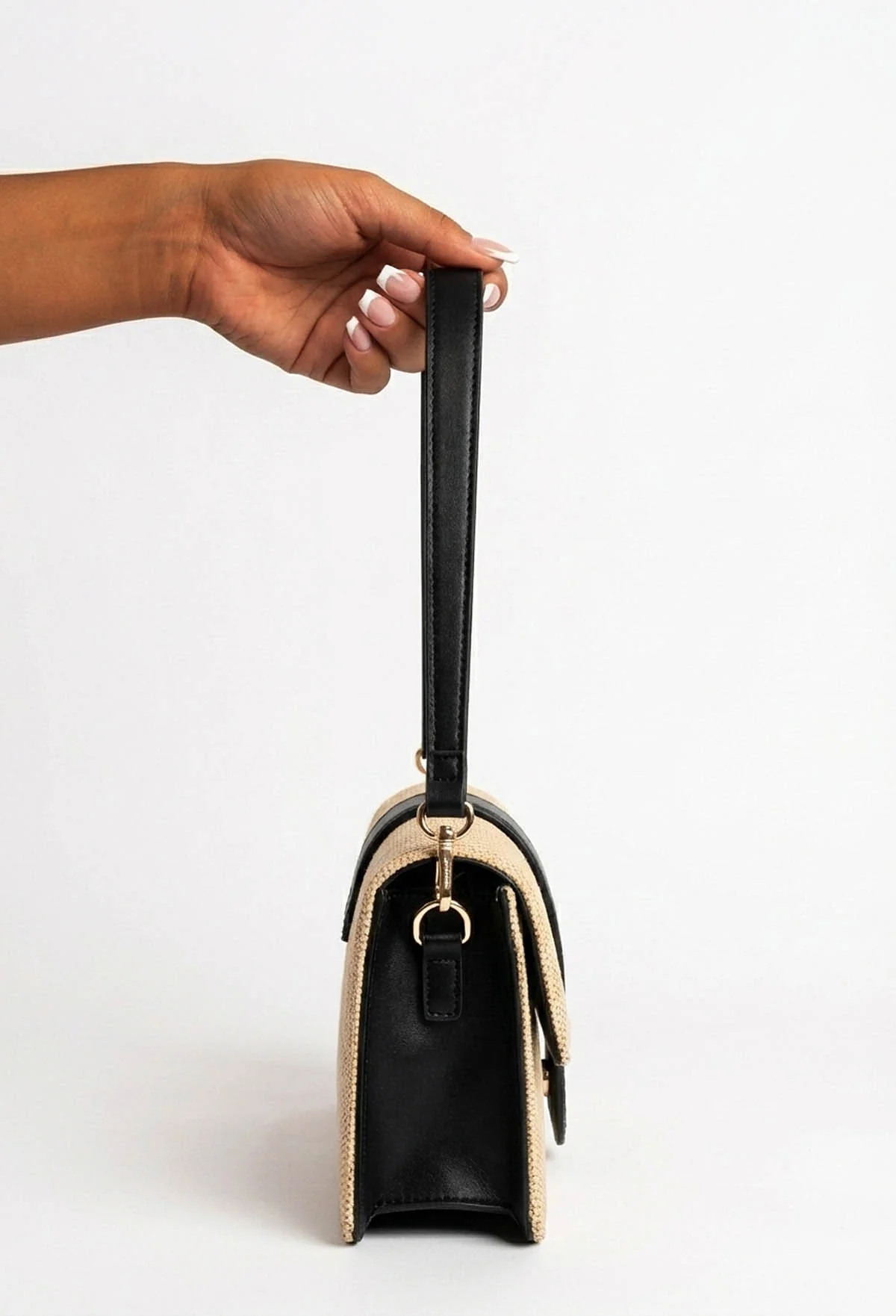 Mila Beige Raffia Bag - Image 4