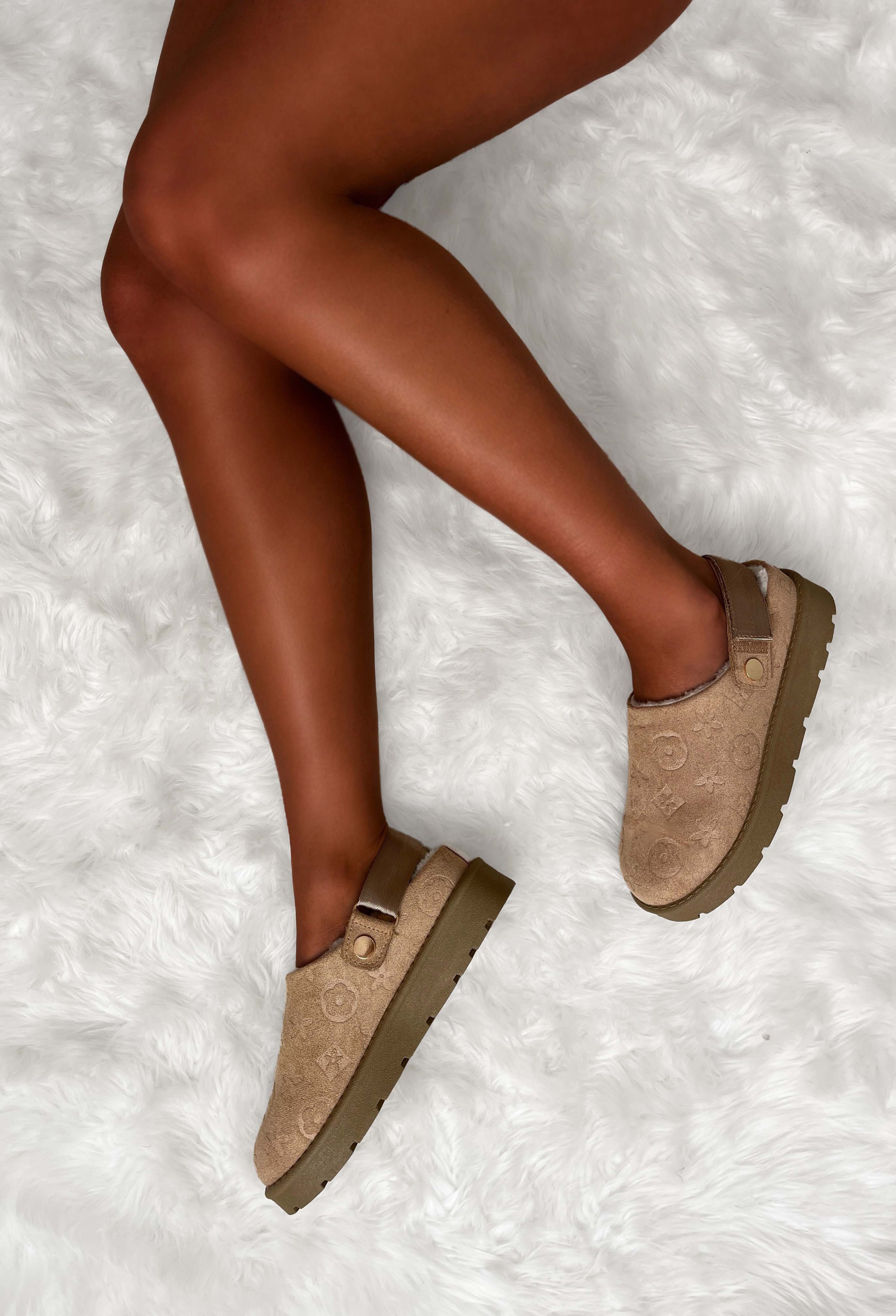 Monogram Maiden Beige Sling Back Borg Lined Shoes - Image 2