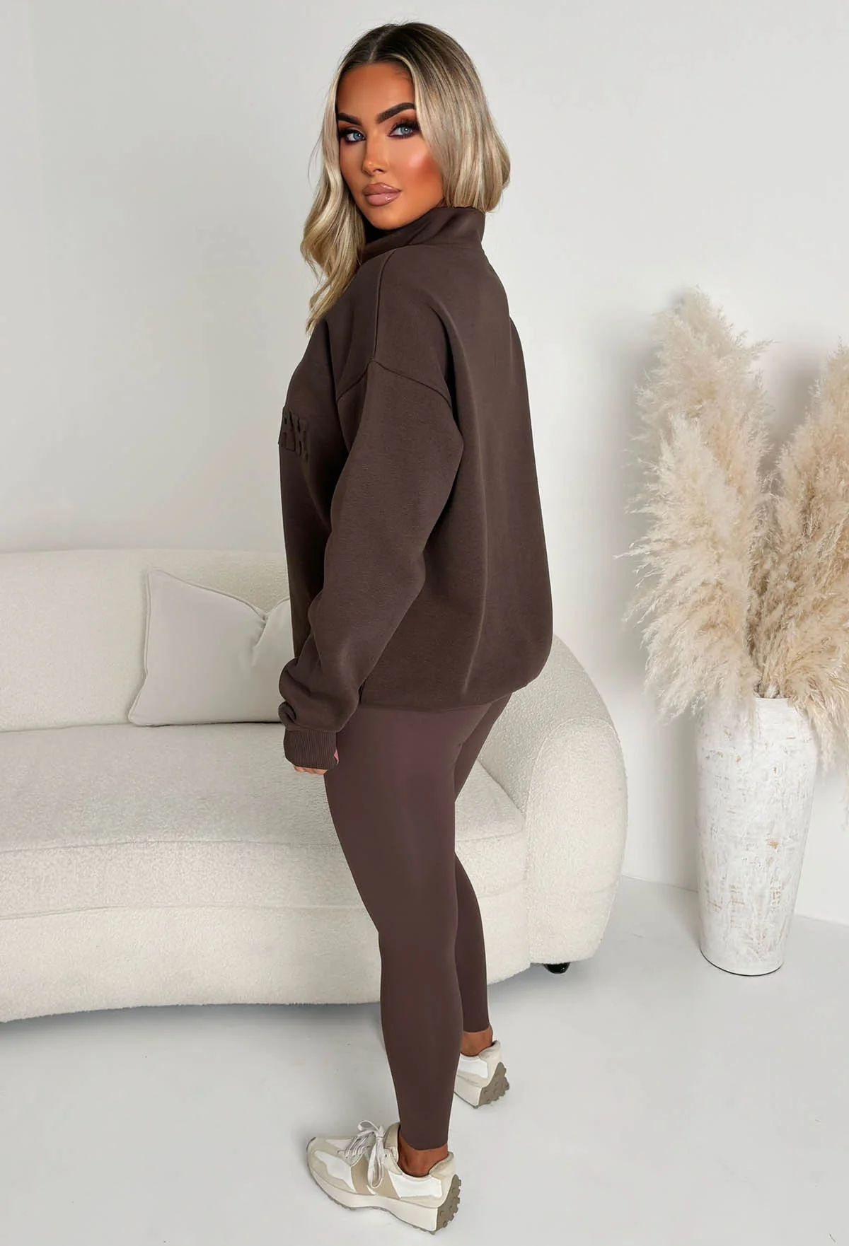 On The Go Chocolate Brown Leggings - Image 2