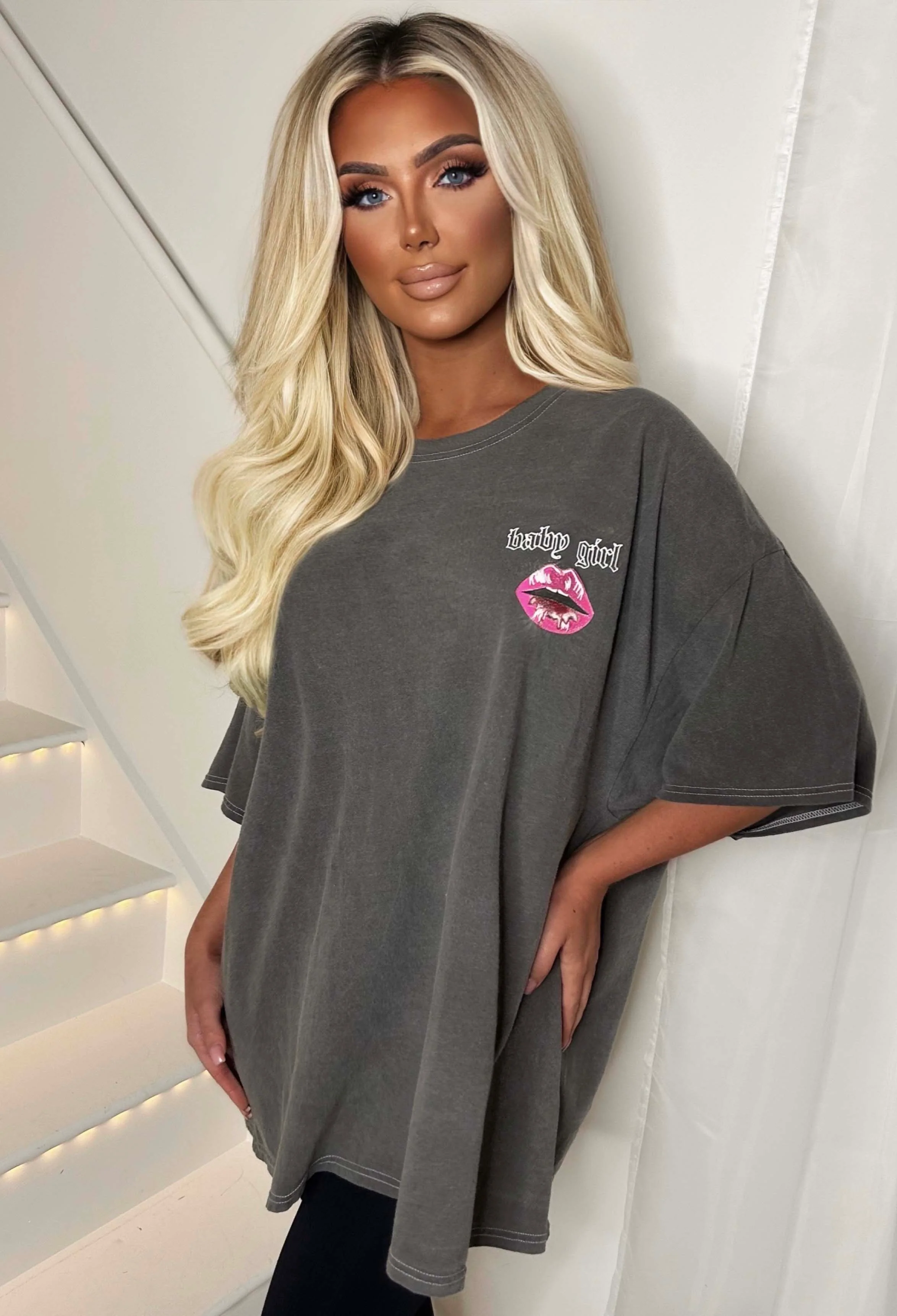 Pretty Gal Grey Washed Oversized Lips Graphic T-Shirt - Image 4