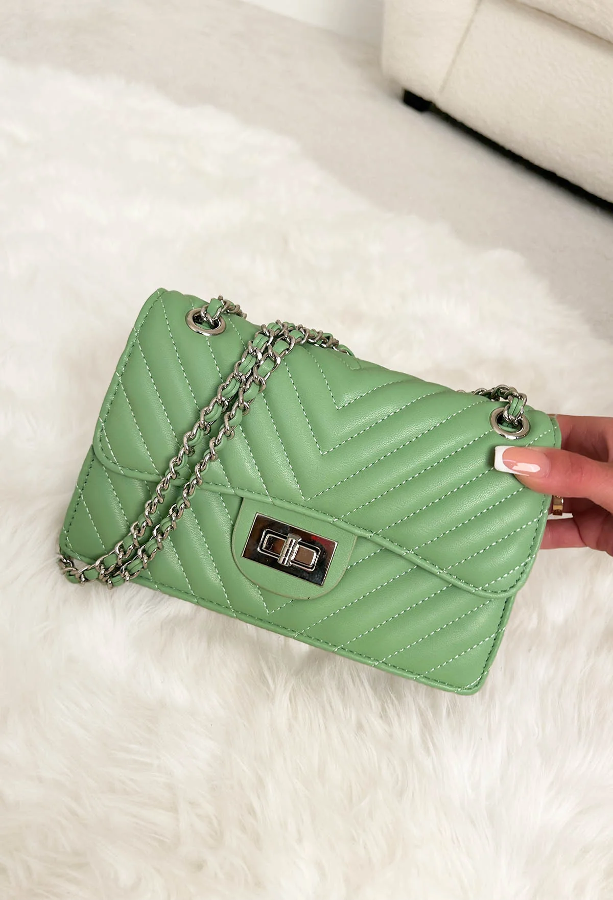 Quilted Babe Teal Chain Detail Bag - Image 2
