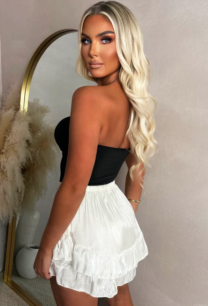 Ruffle Up Baby Cream Ruffle Stretch Waist Shorts - Image 2