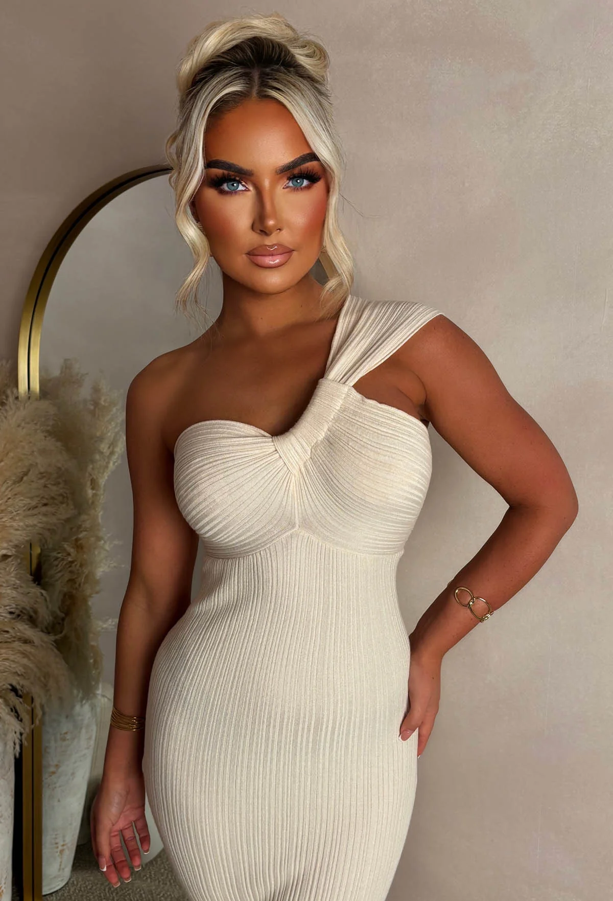 Runaway Heart Cream Knot Detail Knitted Midi Dress - Image 4