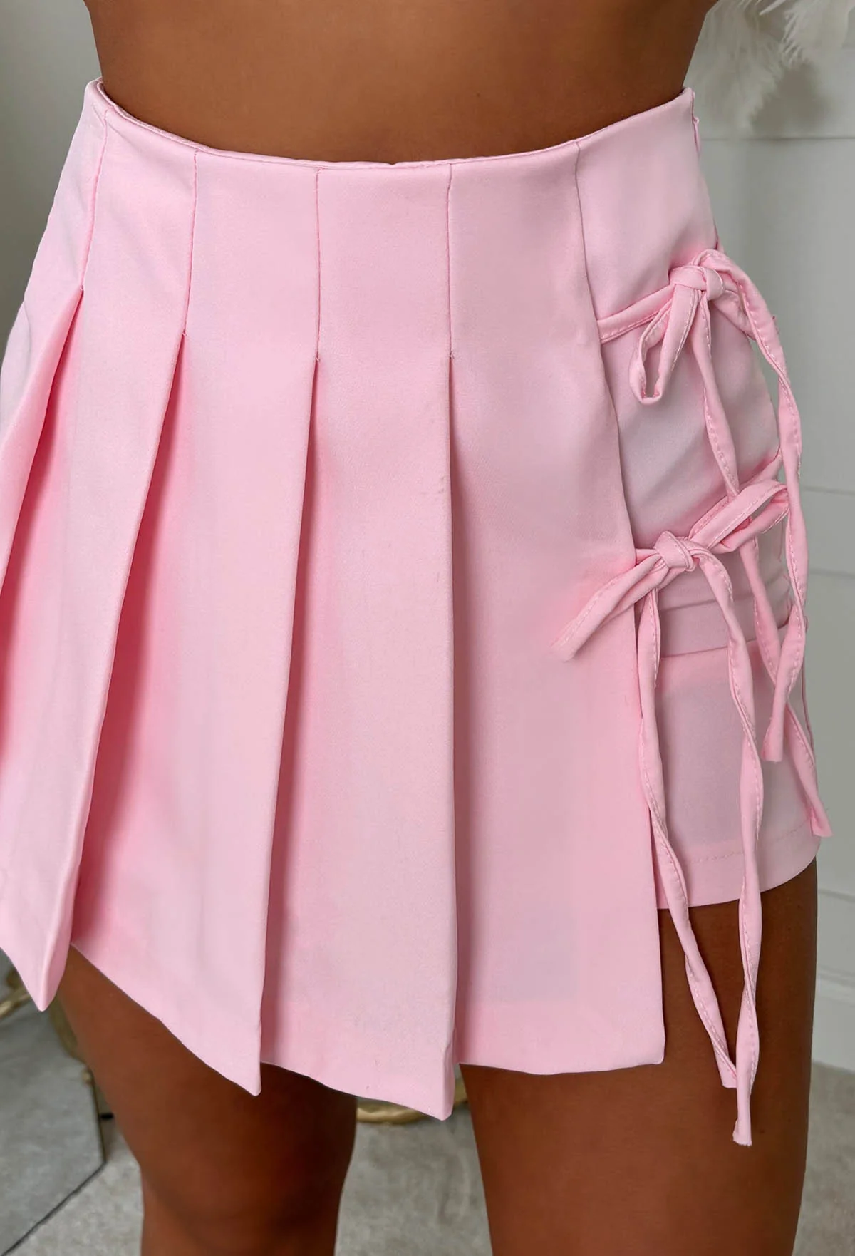 Sabrina Light Pink Bow Tie Pleated Mini Skort - Image 2