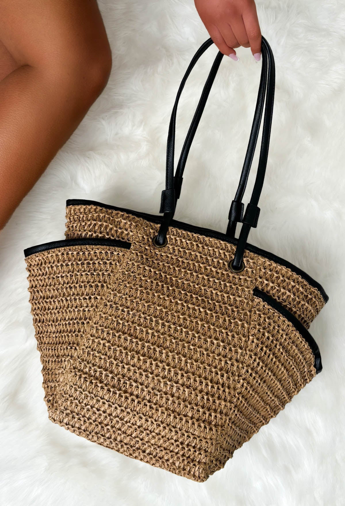 Sand Dune Dreams Tan Raffia Tote Bag - Image 2