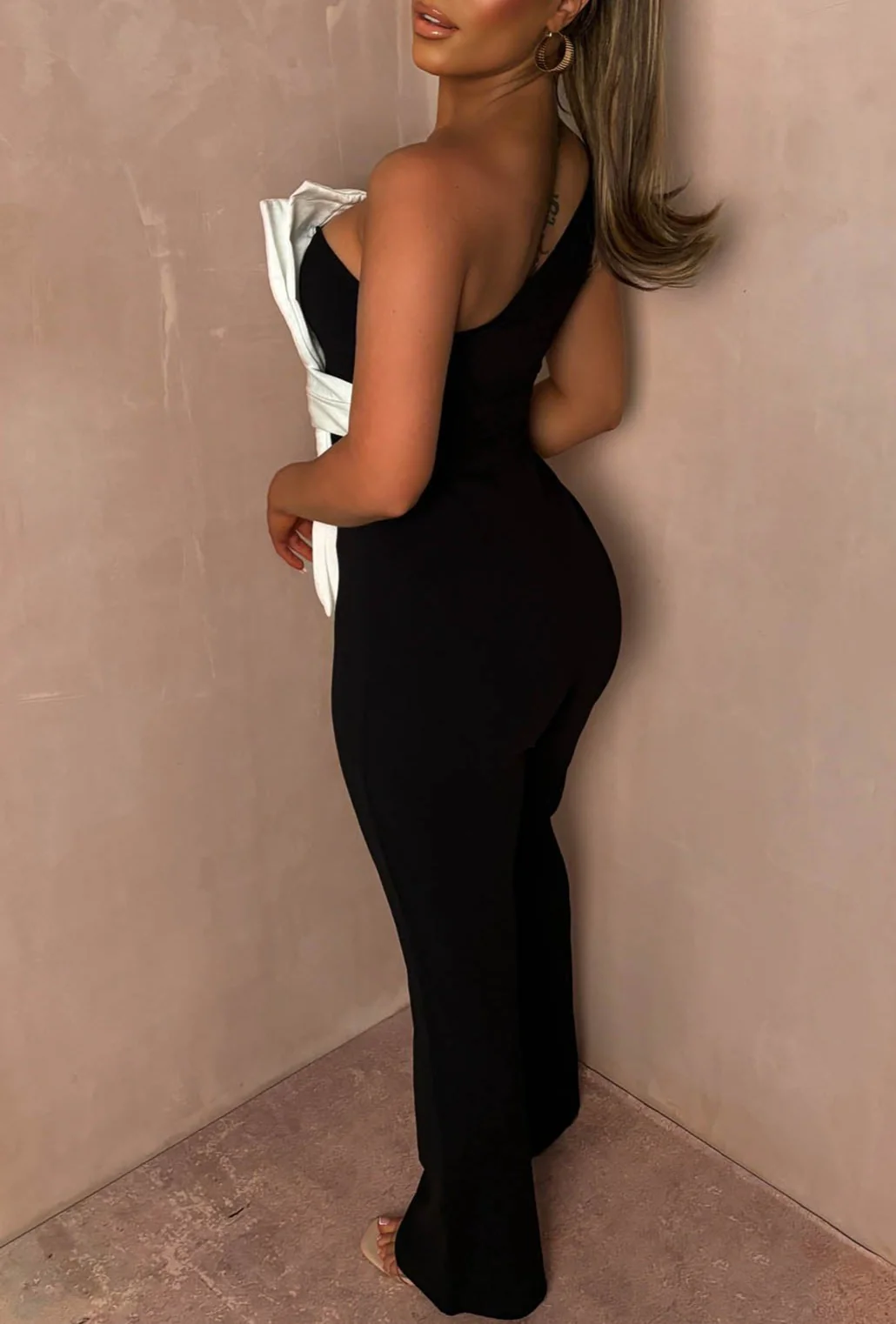 She's A Stunner Black Bow One Shoulder Jumpsuit - Image 2