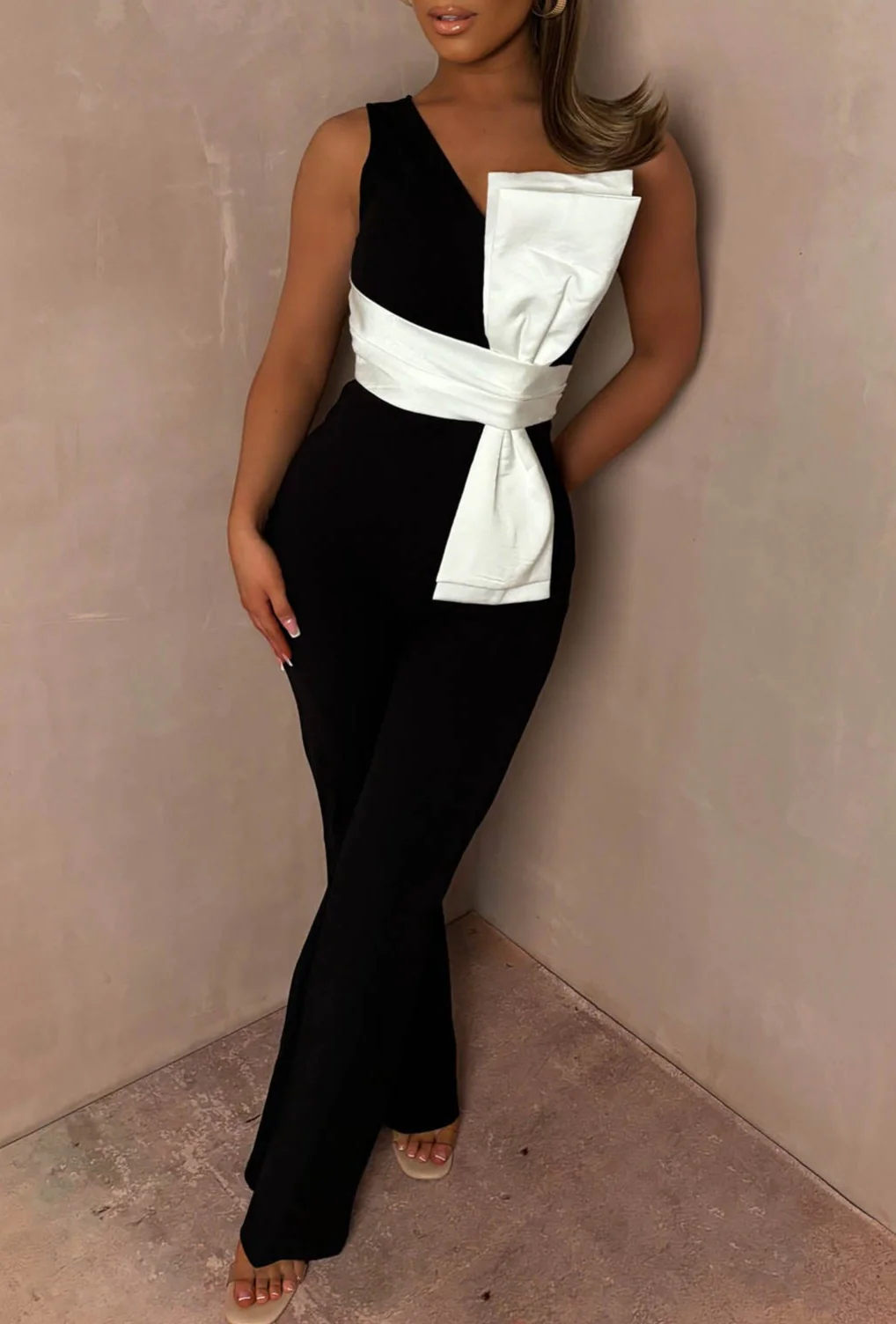 She's A Stunner Black Bow One Shoulder Jumpsuit - Image 3