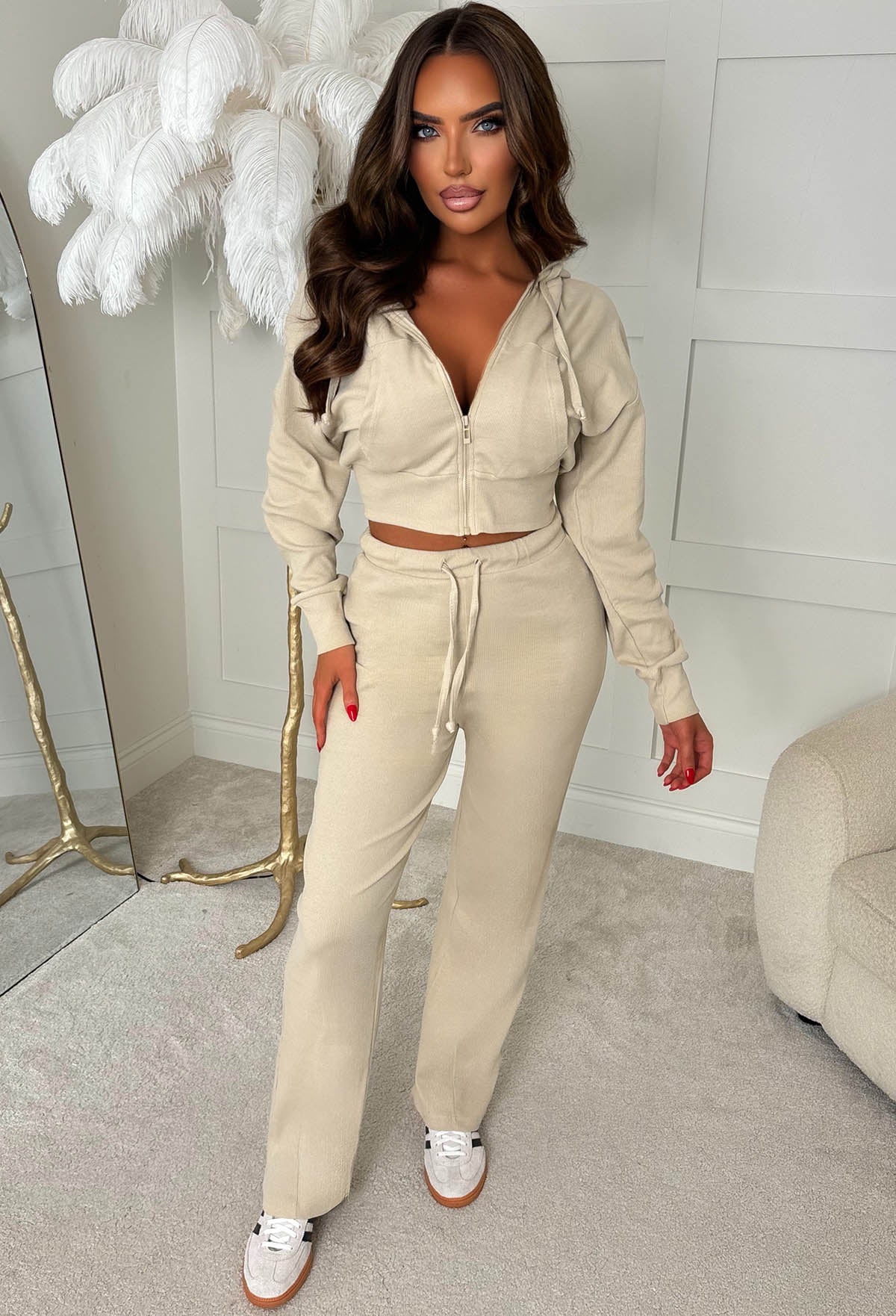 Stay Cool Beige Cropped Zip Hoodie & Trouser Set - Image 4