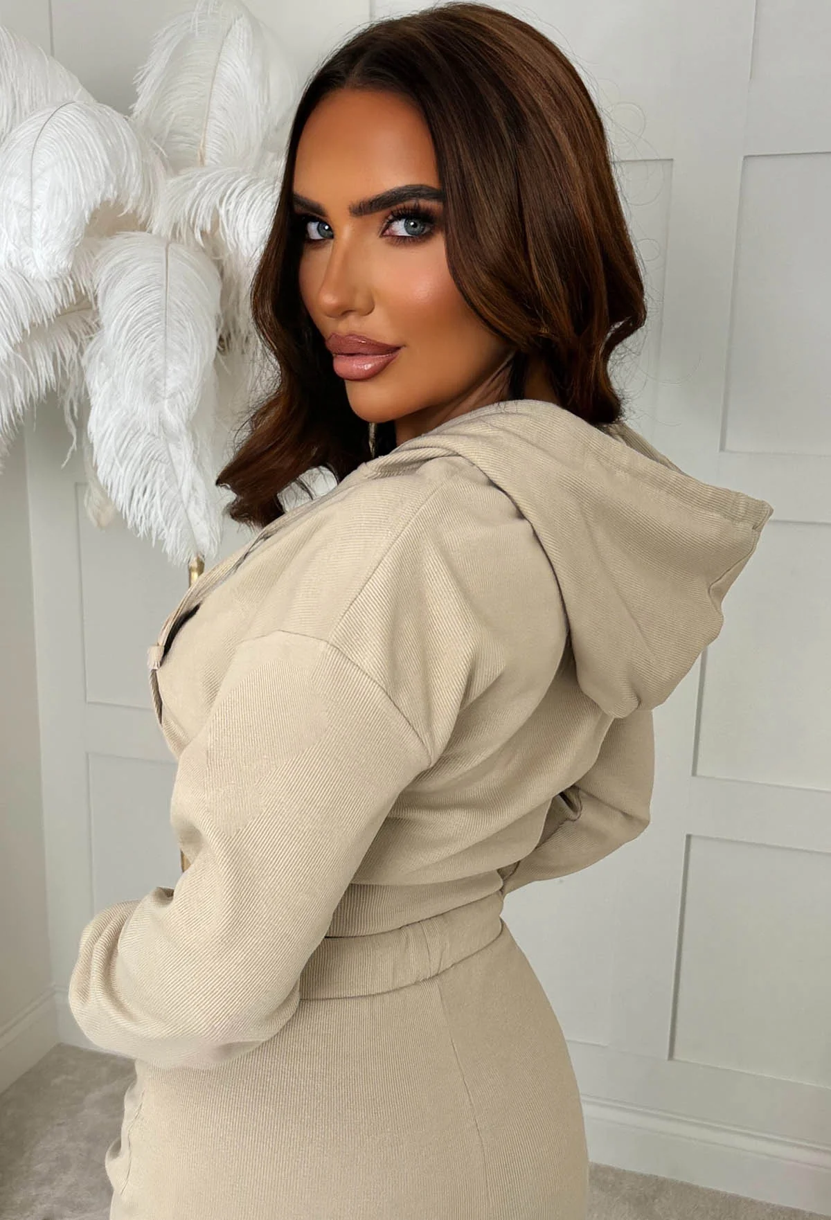 Stay Cool Beige Cropped Zip Hoodie & Trouser Set - Image 5