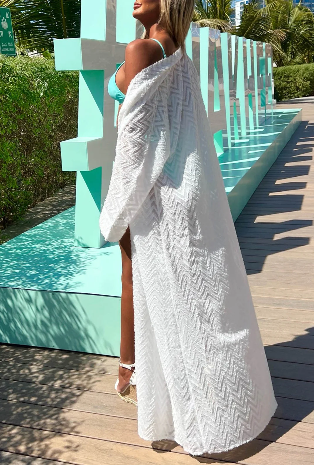 Summer Spotlight White Zig Zag Open Front Kimono - Image 2