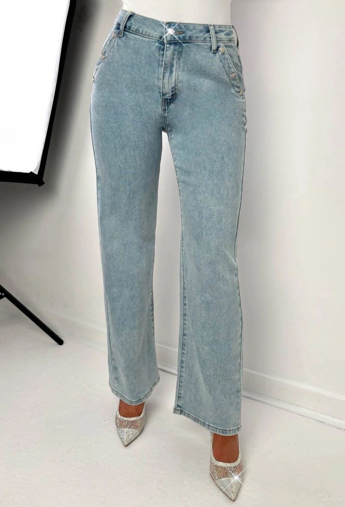 Viva Glam Light Wash Wide Leg Diamante Heart Jeans - Image 4