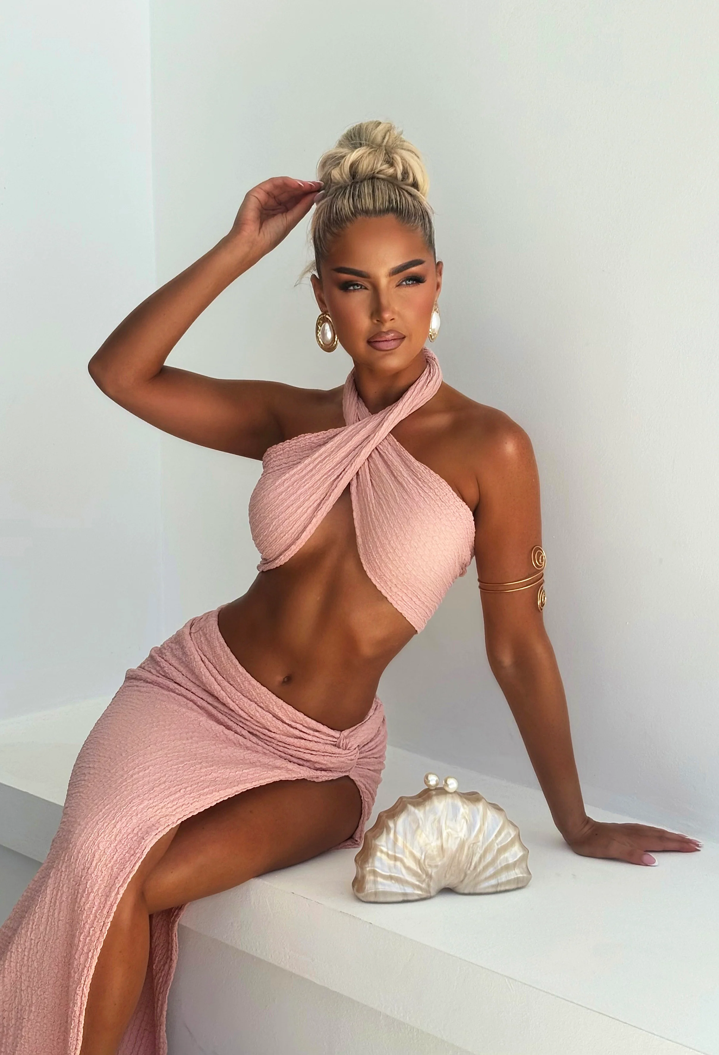 You're My Paradise Dusty Pink Crinkle Detail Halter Co-ord Set - Image 4