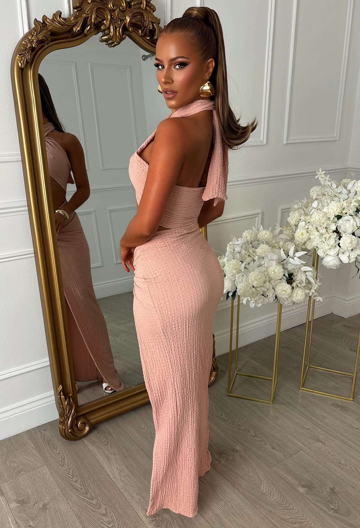 You're My Paradise Dusty Pink Crinkle Detail Halter Co-ord Set - Image 6